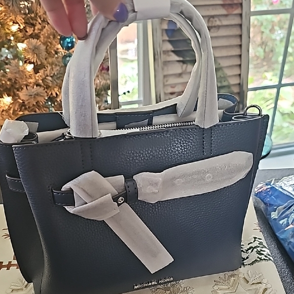 Michael Kors Navy NWT Emilia Blue Handbag - Picture 2 of 7